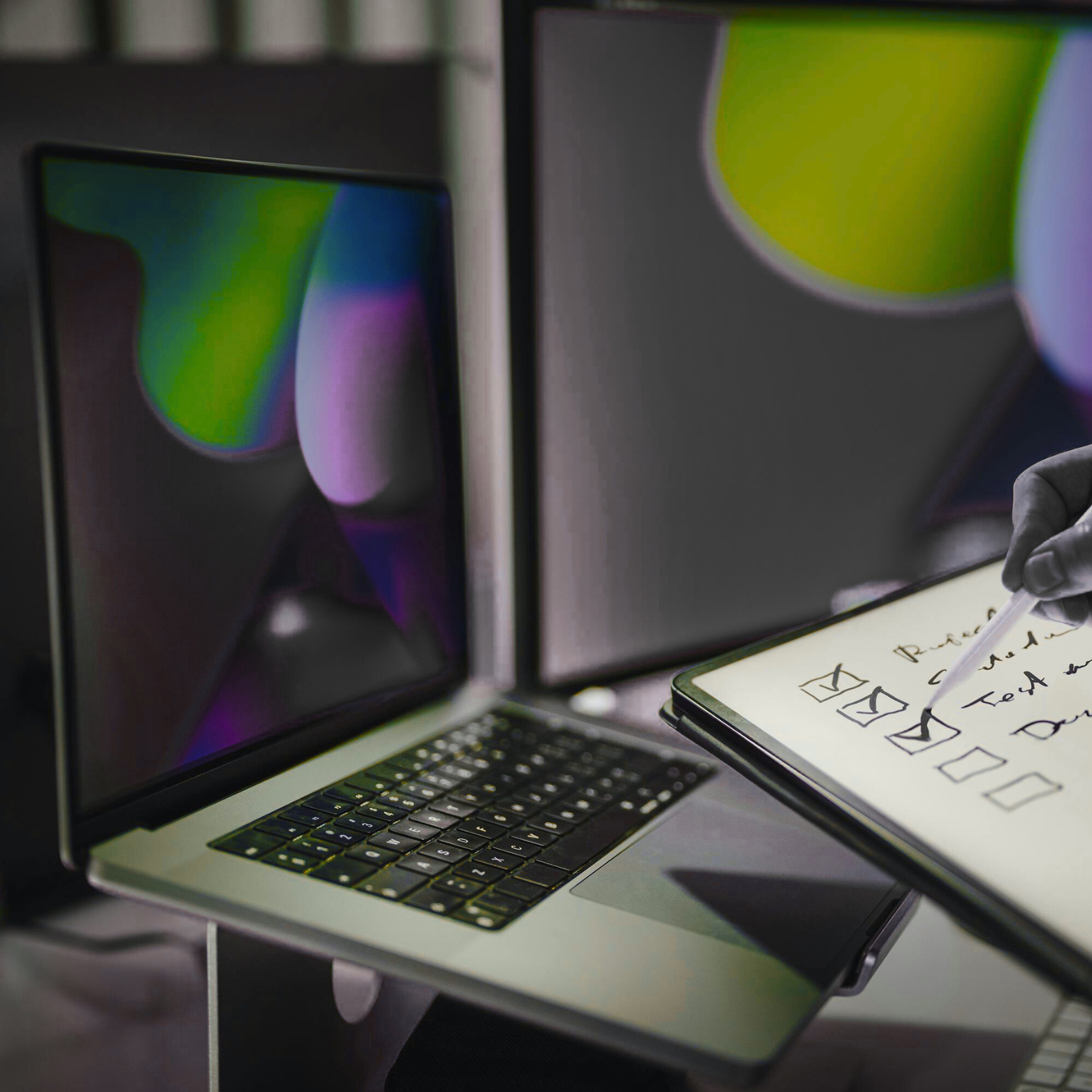 Graphice www.Netsoweb.com...